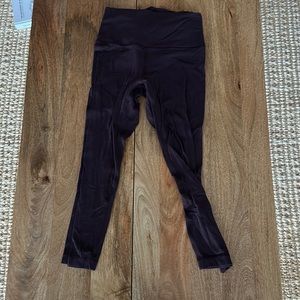 Lululemon cropped leggings purple size 6